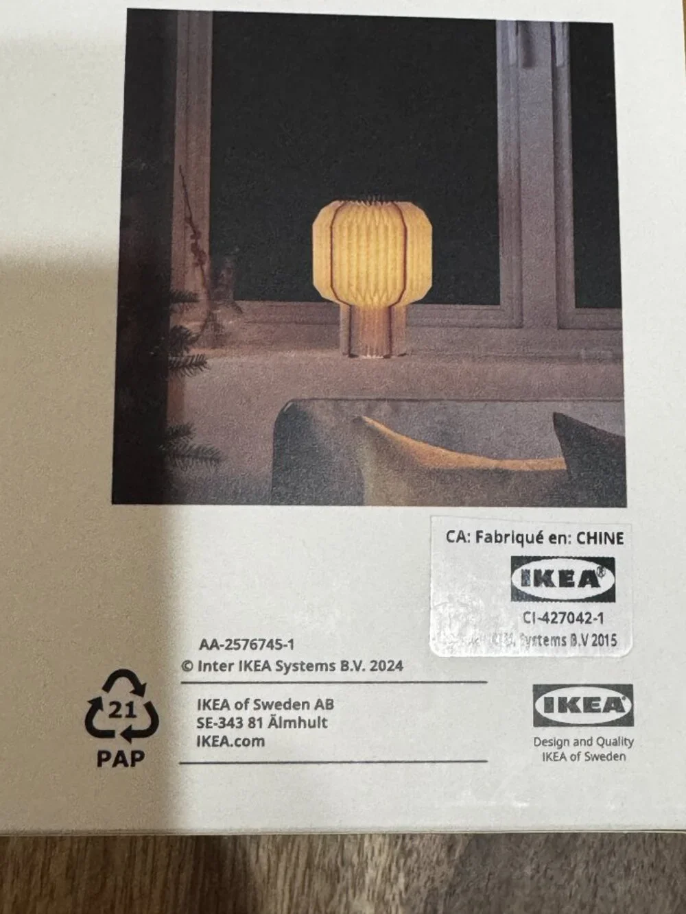 IKEA STRÅLA LED Pleated Table Lamp, White with Red, 606.109.89